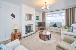 Lounge- click for photo gallery
